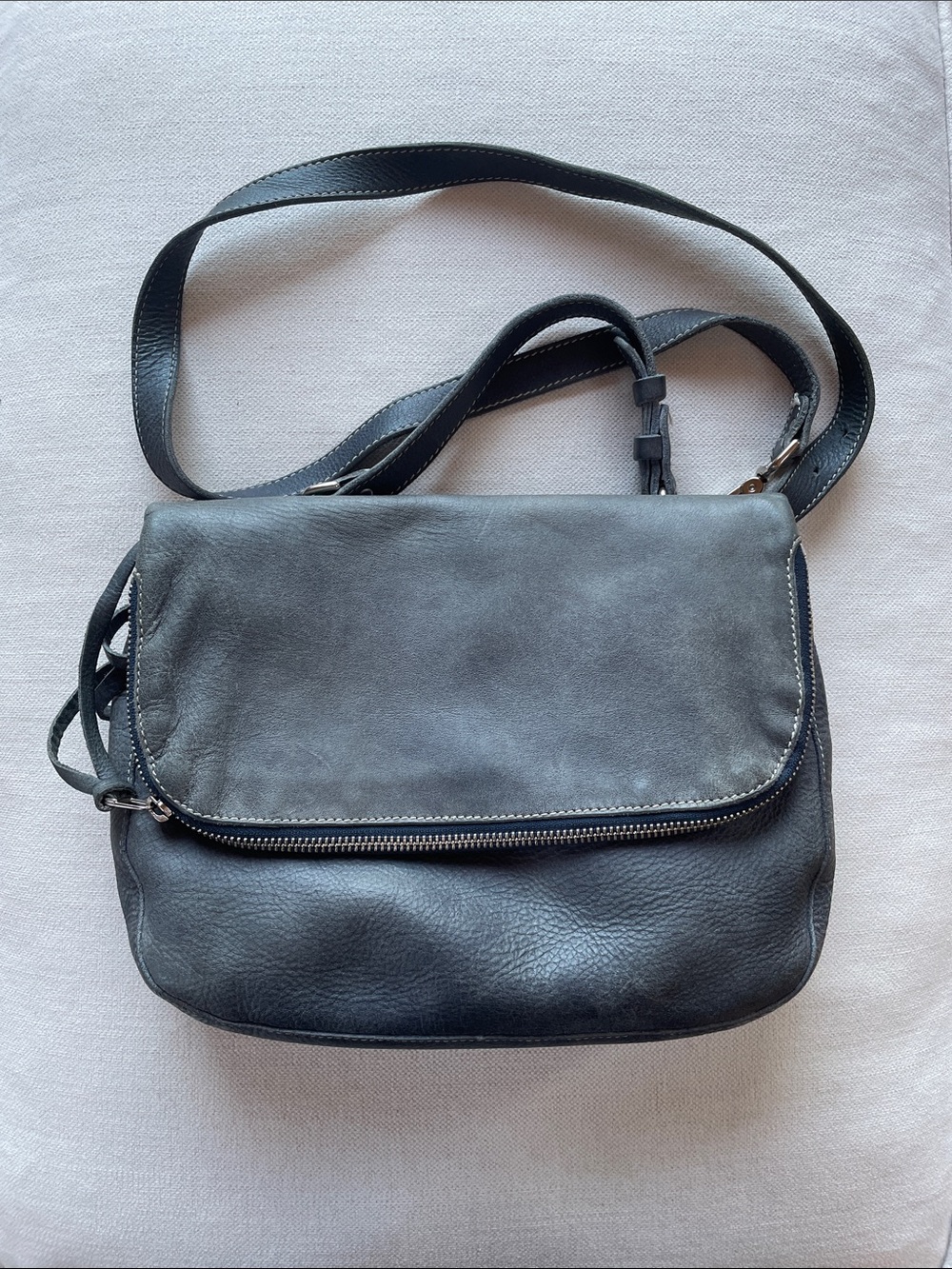 Roots Leather crossbody, denim blue